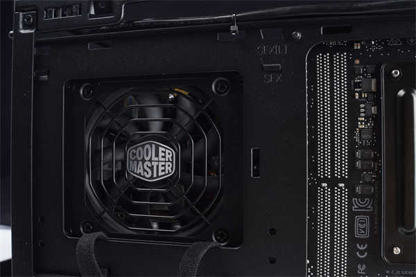 Cooler Master MasterBox NR200P ITX机壳测试报告/全模组化设计、内部空间大，可安装(22)
