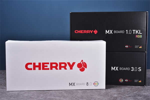 Cherry MX Board 1.0、3.0S 与 8.0 机械式键盘开箱
