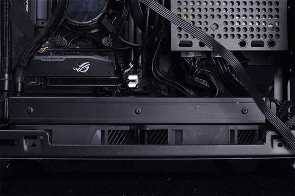Cooler Master MasterBox NR200P ITX机壳测试报告/全模组化设计、内部空间大，可安装(32)