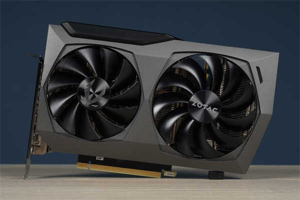 ZOTAC GAMING GeForce RTX 3070 TWIN EDGE/大小双扇设计再现，散热器加宽不加厚(4)