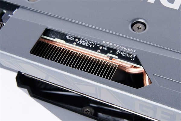 GIGABYTE GeForce RTX 3090 GAMING OC 24G开箱测试/性能攻顶、8K游戏应用的里程碑(12)