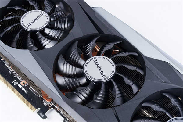 GIGABYTE GeForce RTX 3090 GAMING OC 24G开箱测试/性能攻顶、8K游戏应用的里程碑(6)