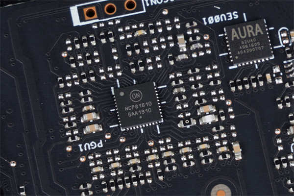 ASUS TUF GAMING RTX 3070 O8G显示卡开箱测试/温控表现亮眼(20)
