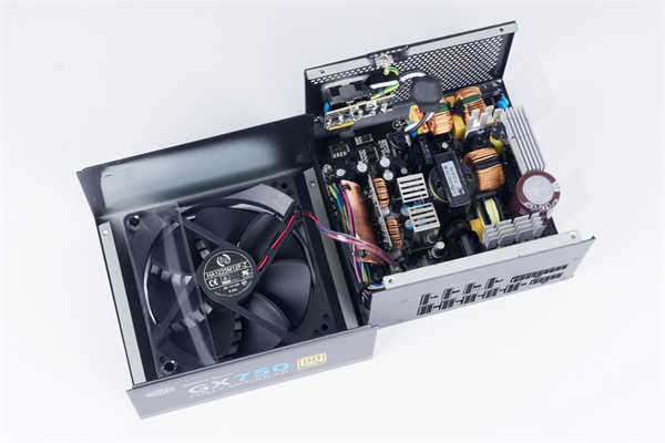 Cooler Master电源测试专题/ 完整的产品线、谁才是最适合你的电源供应器(9)