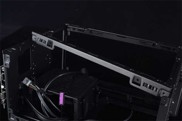 Cooler Master MasterBox NR200P ITX机壳测试报告/全模组化设计、内部空间大，可安装(16)