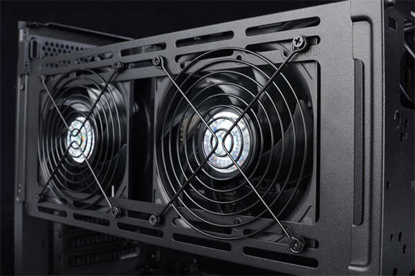 Cooler Master MasterBox NR200P ITX机壳测试报告/全模组化设计、内部空间大，可安装(29)