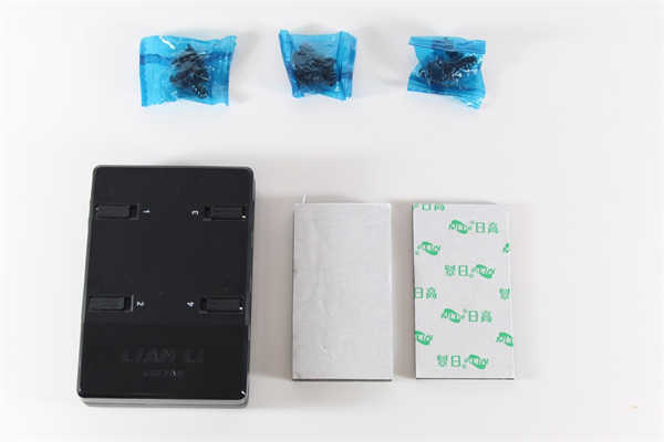 联力LIAN LI UNI FAN SL120积木风扇-串联安装超方便，跟杂乱的线材说再见！(7)