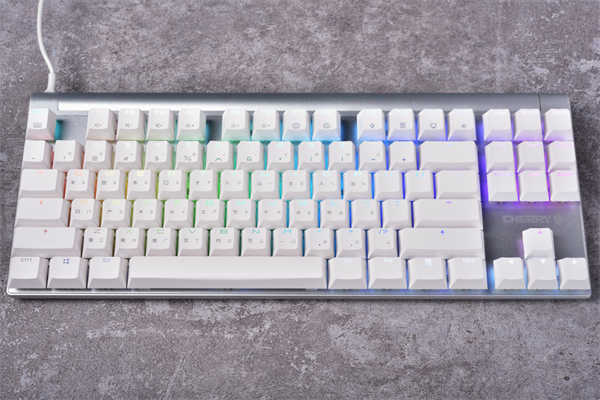 Cherry MX Board 1.0、3.0S 与 8.0 机械式键盘开箱(4)