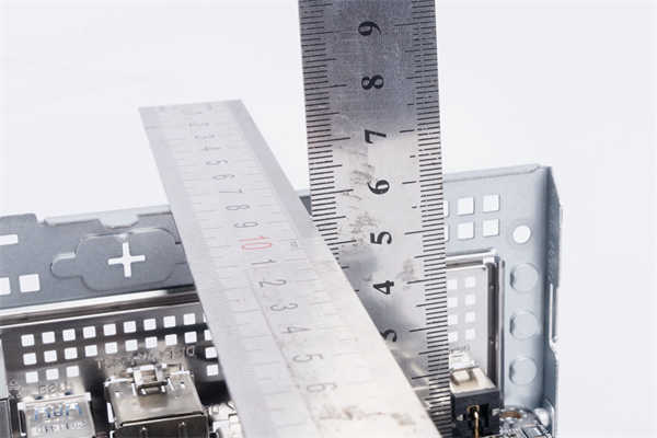 ASRock Deskmini H470开箱测试/USB数量更丰富、支援次世代CPU的Intel Mini-STX準系统(14)