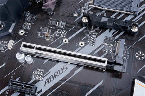 技嘉A520 AORUS ELITE开箱测试/ATX版型设计，AMD的最佳入门主机板选择(3)