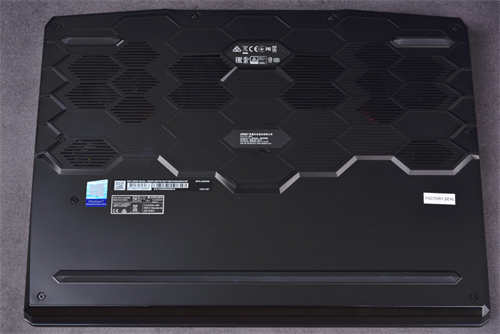 潮流新机MSI GE66 Raider 10SGS测试报告/钛银新色Mystic灯bar炫(27)