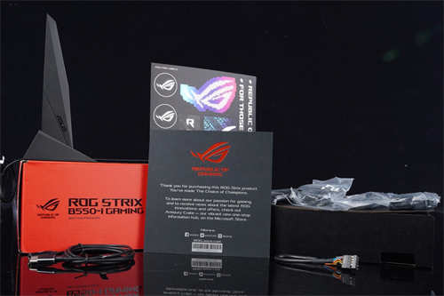 ROG STRIX B550-I Gaming ITX主机板测试报告/前置Type-C扩充、8 + 2相供电(9)