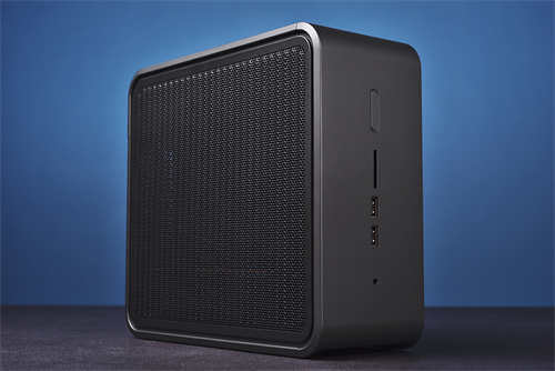 迷你多变Intel NUC 9 Pro Kit开箱测试8核扩充小型电竞机或直播专用机