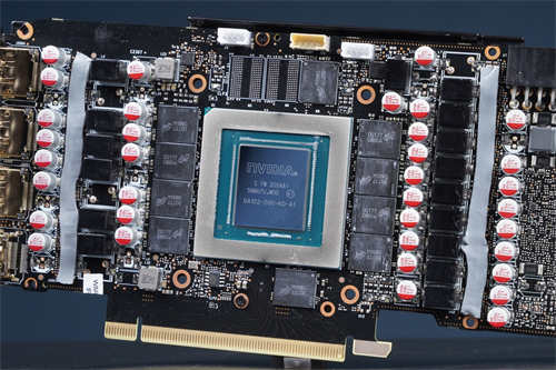 Inno3D GeForce RTX 3080 iCHILL X4/四风扇王者回归(20)