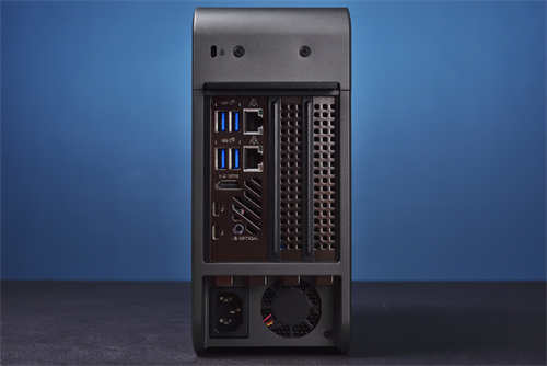迷你多变Intel NUC 9 Pro Kit开箱测试8核扩充小型电竞机或直播专用机(5)