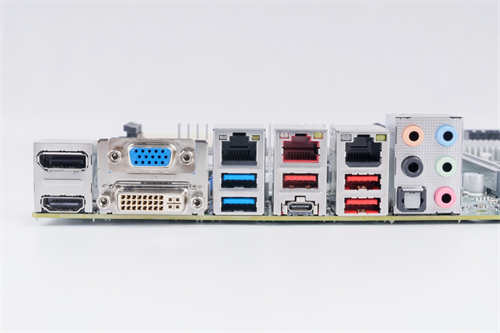 美超微Supermicro X12SCA-F开箱测试/IPMI功能齐全、W480工作站主机板好选择(11)