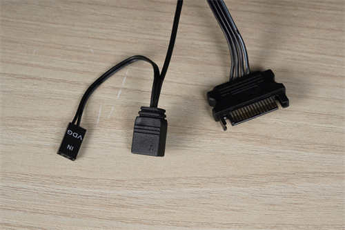 Antec DF600 FLUX机箱/全新 F-LUX风流架构、预装5风扇，散热超Carry(25)