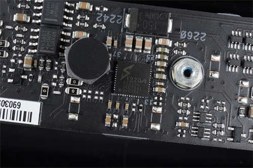 ROG STRIX B550-I Gaming ITX主机板测试报告/前置Type-C扩充、8 + 2相供电(27)