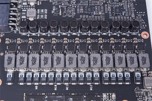 TUF Gaming RTX 3080 O10G GAMING显示卡测试/新TUF标誌设计、新设计散热模组(25)