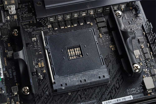 ROG STRIX B550-I Gaming ITX主机板测试报告/前置Type-C扩充、8 + 2相供电(5)