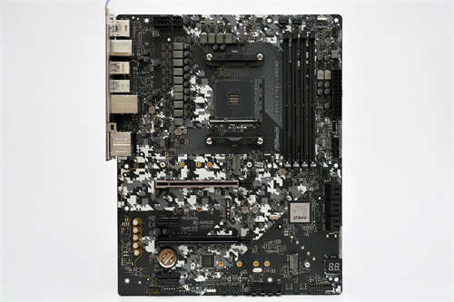 ASRock B550 Steel Legend 钢铁雄兵 中流砥柱 价效兼得(1)