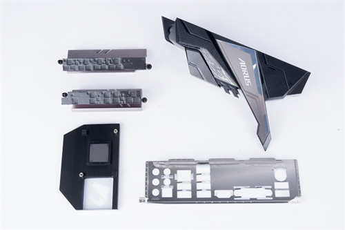 技嘉A520 AORUS ELITE开箱测试/ATX版型设计，AMD的最佳入门主机板选择(15)