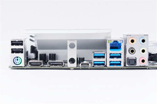 ASRock B460M Steel Legend主机板开箱测试/ 钢铁传奇、中阶定位、规格完整又齐全(14)