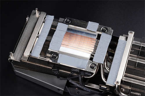Inno3D GeForce RTX 3080 iCHILL X4/四风扇王者回归(17)