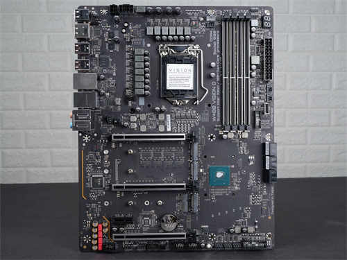 GIGABYTE W480 VISION D主机板开箱测试报告/建构入门工作站、创作者自用两相宜(12)