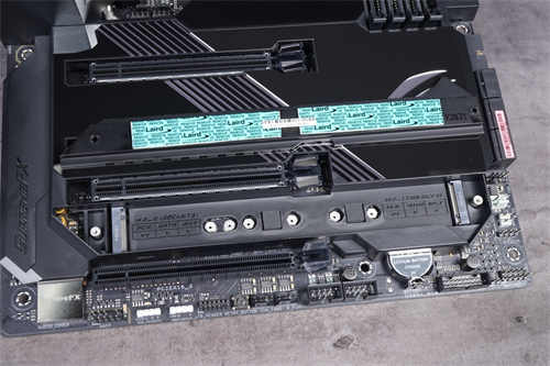 ROG MAXIMUS XII FORMULA主机板/上水实测，双 M.2插槽下置更方便(11)