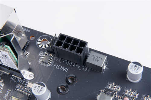 GIGABYTE B550 AORUS PRO AC开箱测试/Fins-Array散热鳍片搭载、平价规格齐全(2)