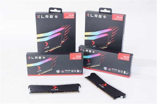 PNY XLR8 DDR4 3200 8Gx2 RGB记忆体/雾面导光RGB灯效、CJR颗粒搭载的优质效能
