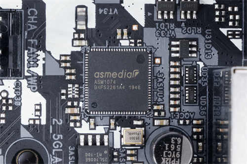 ASRock B550M Steel Legend/主流定位、功能与用料可靠的B550中阶主机板选择(33)