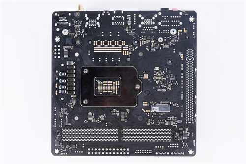 ASRock Z490 PHANTOM GAMING-ITX/TB3/ITX小板搭载TB3、小巧精悍的设计(20)