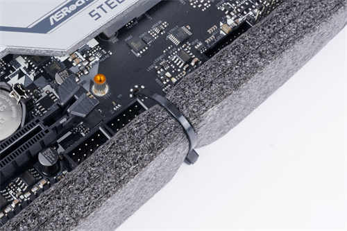 ASRock B550M Steel Legend/主流定位、功能与用料可靠的B550中阶主机板选择(3)