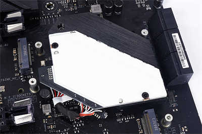 ROG Strix Z490-E Gaming主机板/以下犯上、大大满足，拥有高阶入门配置的主流级产品(30)