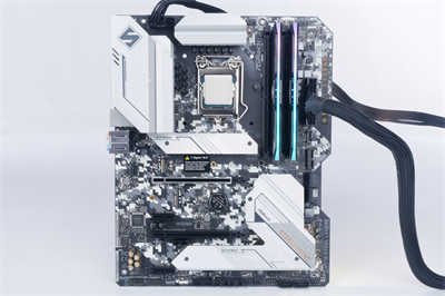 华擎ASRock H470 Steel Legend开箱/针对不超频用户的高规十代主机板好选择