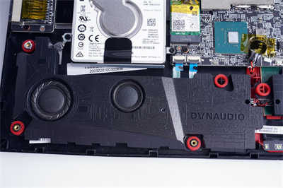 MSI GE75 Raider 10SGS电竞笔电开箱测试报告/10代 i9、 RTX 2080 Super、240Hz IPS萤幕(36)