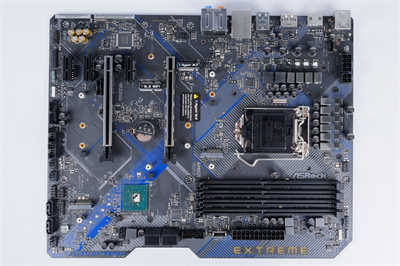 华擎ASRock Z490 Extreme4/平价定位、PCI-E 4.0Ready、2.5Gbe LAN搭载(20)