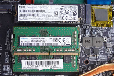 MSI GE75 Raider 10SGS电竞笔电开箱测试报告/10代 i9、 RTX 2080 Super、240Hz IPS萤幕(33)