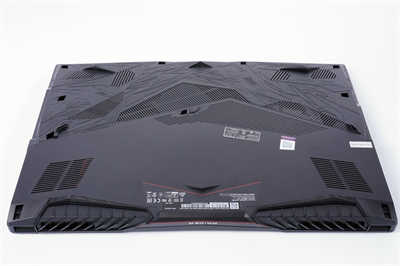 MSI GE75 Raider 10SGS电竞笔电开箱测试报告/10代 i9、 RTX 2080 Super、240Hz IPS萤幕(26)