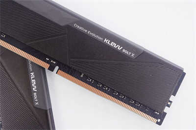 KLEVV BOLT X DDR4 3600记忆体开箱/铝製散热片、DJR颗粒、MIT製造-记忆体(3)