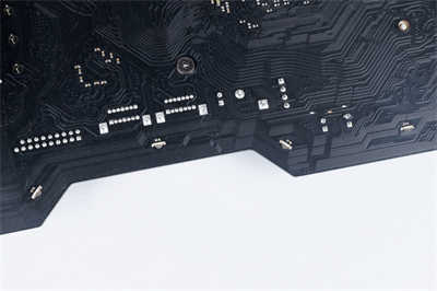 华擎ASRock Z490 Steel Legend/银白数位迷彩风格、钢铁传奇般的可靠性(33)