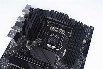 ROG Strix Z490-E Gaming主机板/以下犯上、大大满足，拥有高阶入门配置的主流级产品(18)