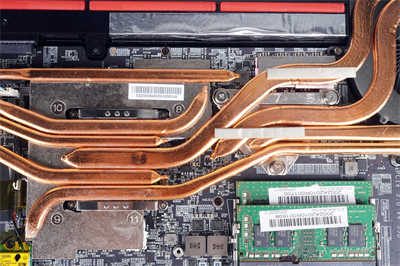 MSI GE75 Raider 10SGS电竞笔电开箱测试报告/10代 i9、 RTX 2080 Super、240Hz IPS萤幕(32)