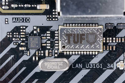 ASUS TUF B450M PLUS GAMING/五年保固可靠耐用、搭配R3 3300X的好选择(19)