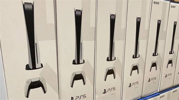 PS5新型号主机现身澳洲商店 底座螺丝无需螺丝刀