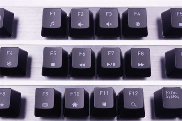曜越NEPTUNE海王星RGB青轴 机械键盘/功能简化，造型更紧凑(7)