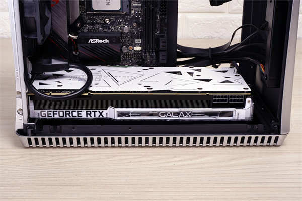 Fractal Design Era ITX机箱/实木上盖、流线铝合金外壳、一体式水冷、ATX/SFX随你装(24)