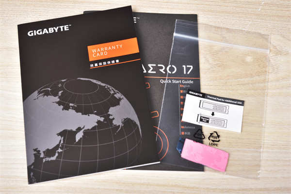 GIGABYTE AERO 17 HDR创作笔电测试报告/4K Pantone校色Studio效能优化(8)